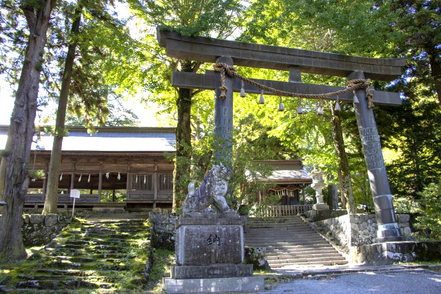 諏訪大社上社前宮